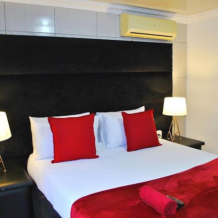 Lapologa Bed & Breakfast تزانين المظهر الخارجي الصورة