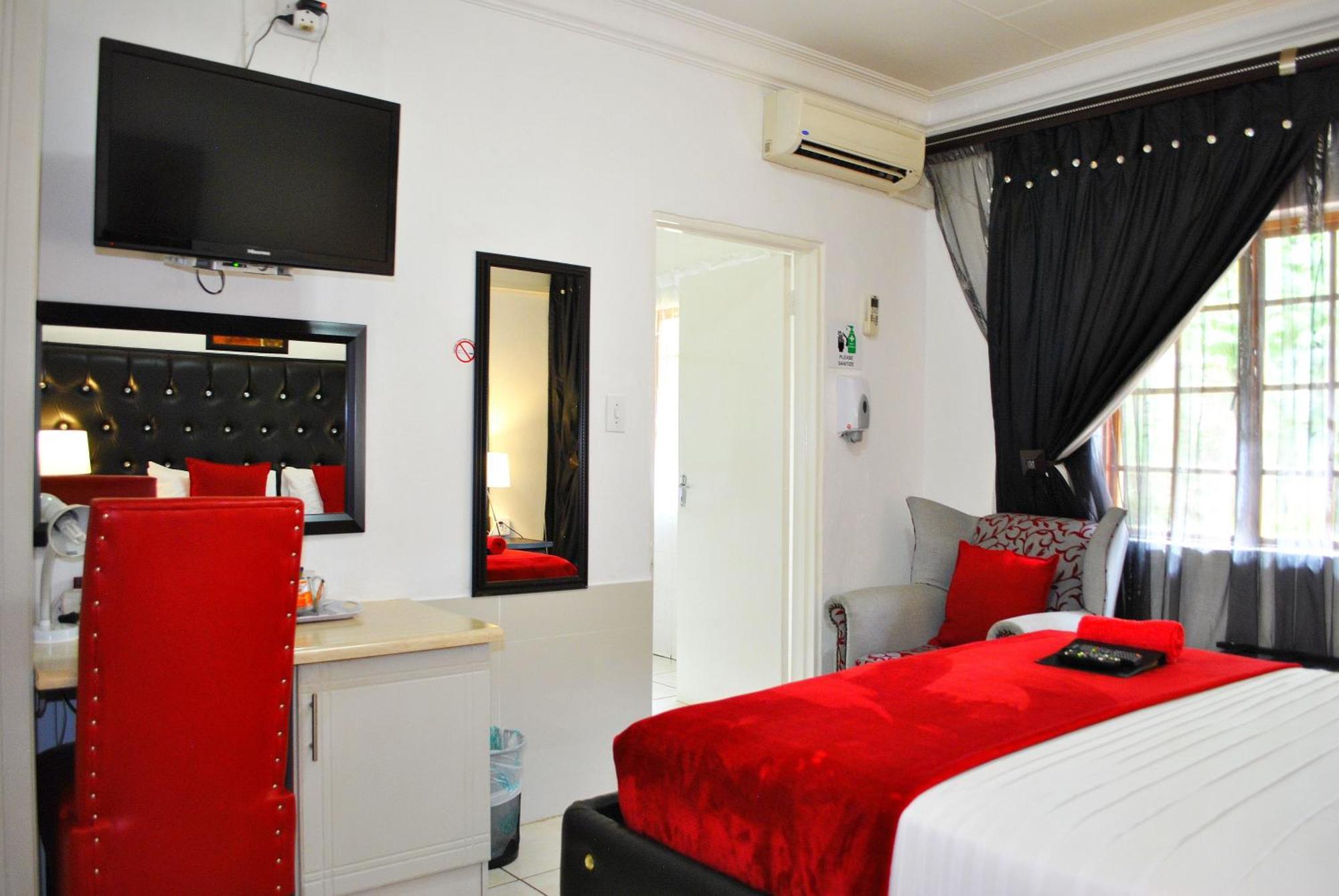 Lapologa Bed & Breakfast تزانين المظهر الخارجي الصورة